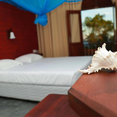Four Season Guest House Tangalle Exterior photo