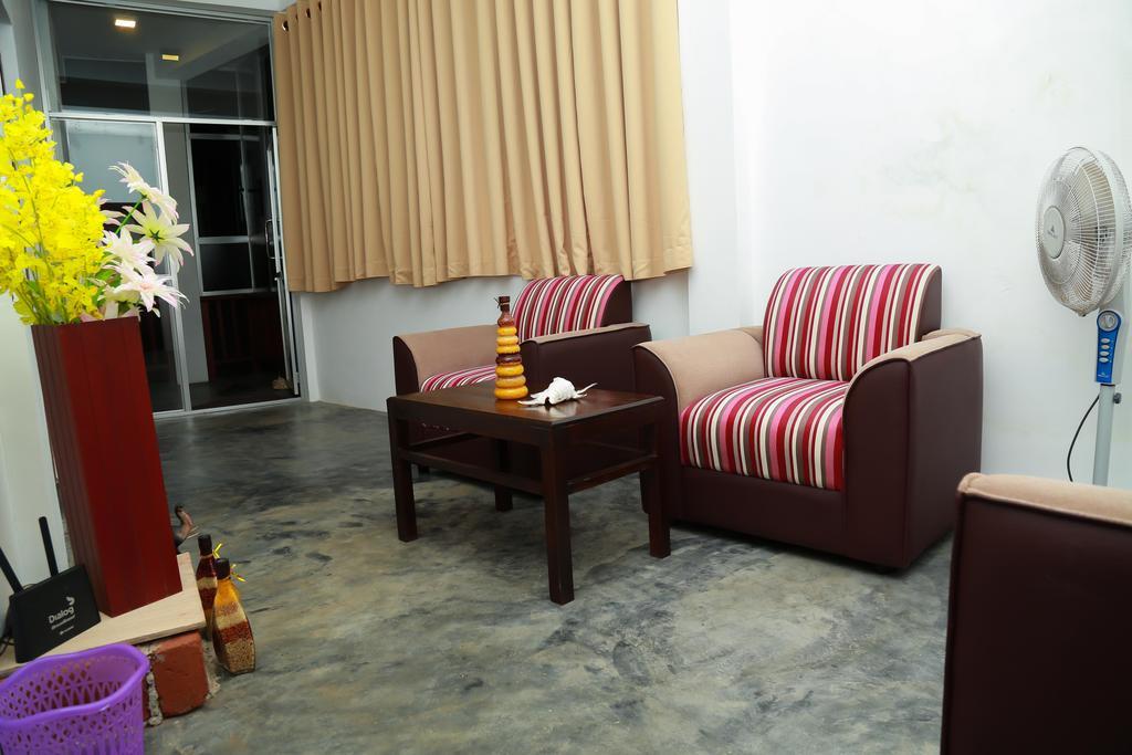 Four Season Guest House Tangalle Exterior photo