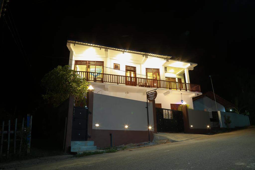 Four Season Guest House Tangalle Exterior photo